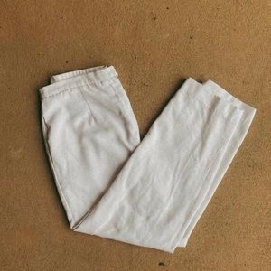 Vintage white high rise, straight leg pant from Patchington 100% Polyester